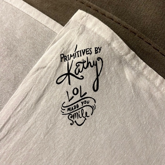 Primitives By Kathy “I Only Have A Kitchen Because It Came With The House” Towel - Picture 3 of 6